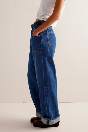 Washed Wide Leg Jeans with Pockets