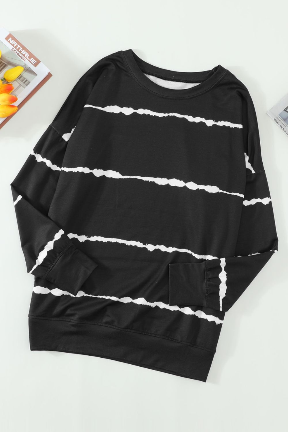 Slit Contrast Striped Round Neck Long Sleeve T-Shirt