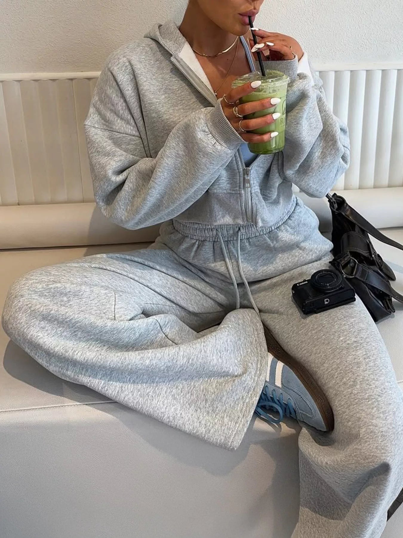 4b64d8467d0747ad88d9b66de413c91f-Max-Origin