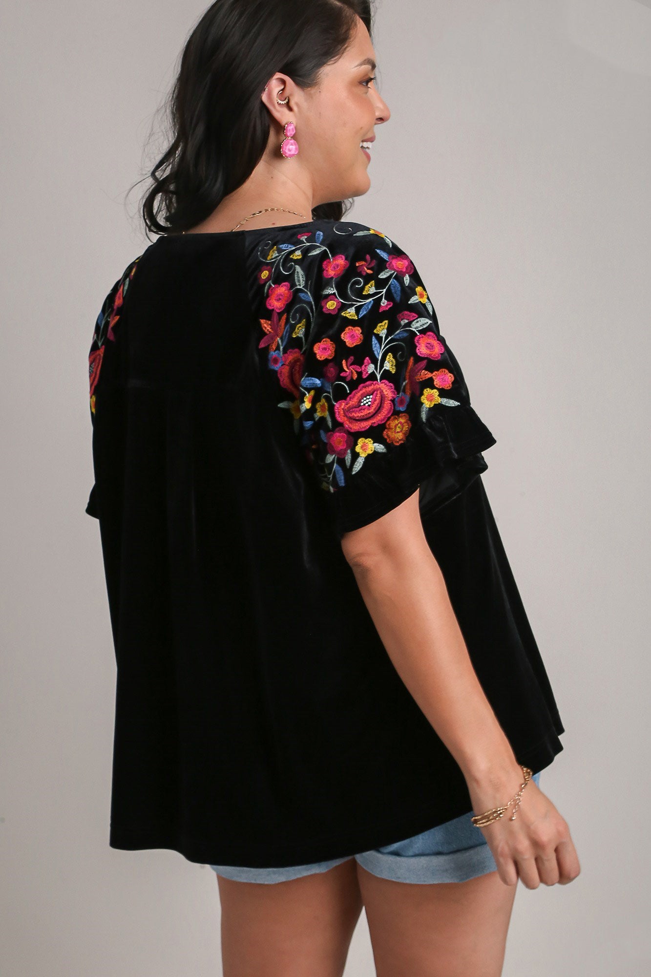 Umgee Full Size Velvet Embroidery Short Sleeve Blouse