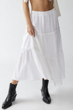 edbc10a6-e0dd-4822-a8e4-5cef8a2fe35f-Max