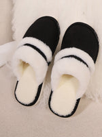 Contrast Faux Fur Round Toe Slippers