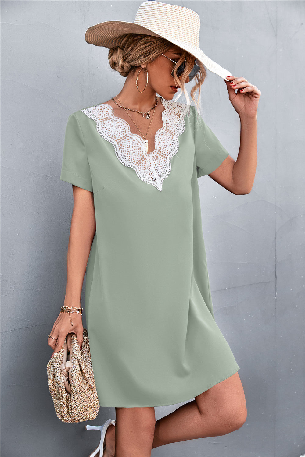 Spliced Lace Contrast Short Sleeve Dress
