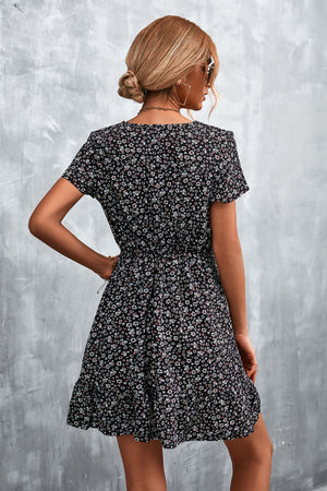 Ditsy Floral V-Neck Short Sleeve Dress